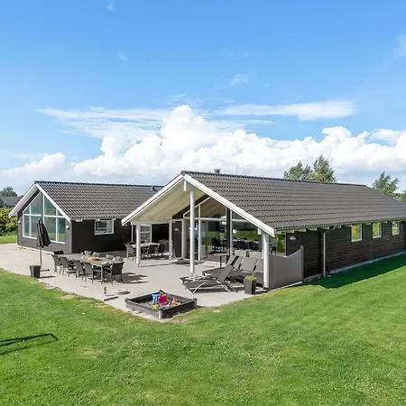 Ferienhaus Jurgis - 900m From The Sea By Interhome Bøtø By