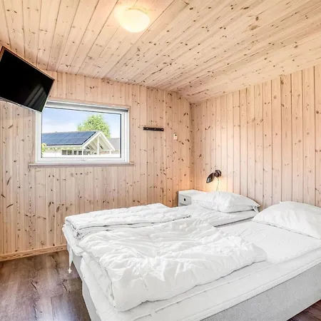 Ferienhaus Jurgis - 900m From The Sea By Interhome