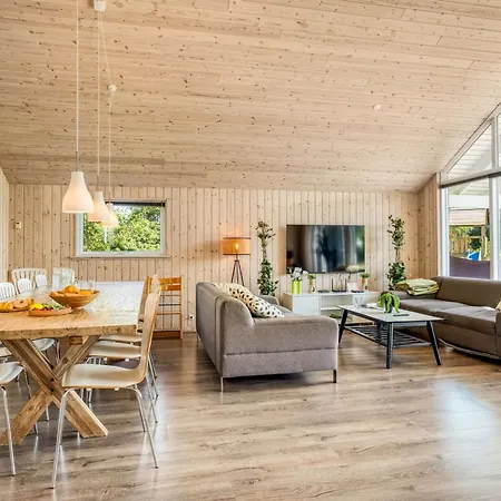 Jurgis - 900m From The Sea By Interhome Bøtø By